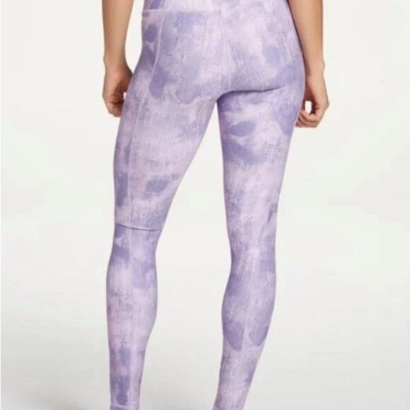 Lavender & Pink Cali Geometric Printed, Full-Length High-Rise Leggings - Picture 4 of 4